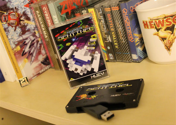 L'édition "cassette USB" d'Hyper Sentinel (Windows, Mac OS X)