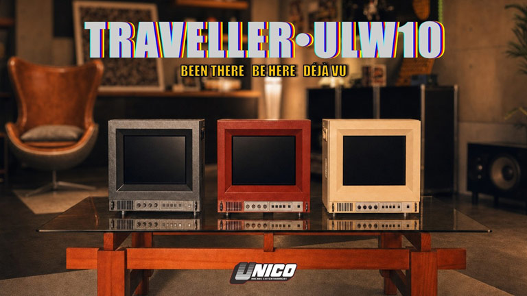 Trois coloris de moniteurs TRAVELLER•ULW10 qui ressemblent fortement à des PVM